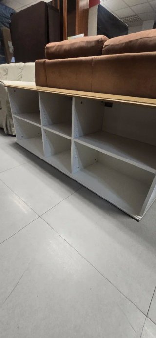 Mueble TV blanco y madera