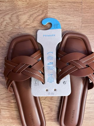 Sandali piatti Primark marroni taglia 39