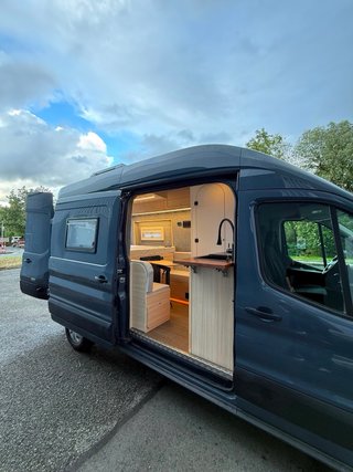 Ford Transit 2021