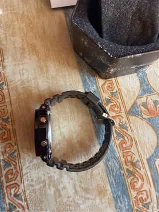 Casio G-Shock GA-2100 Negro/Dorado