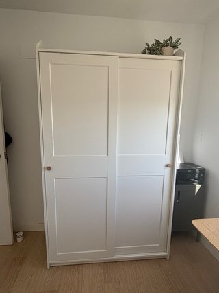Armario Hauga Blanco Puertas Correderas. Nuevo