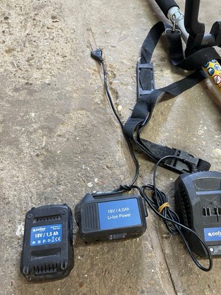 Cortasetos Cofan a Batería