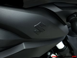 SUZUKI V-STROM 650 -A2-