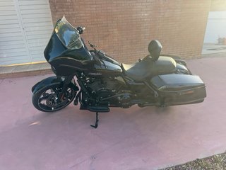 Harley Davidson Street Glide Touring Negra