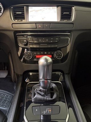 Peugeot 508 Allure 1.6 e-HDI 112 CMP BLUE LION