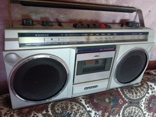 LOTE  RADIO CASSETTE AIWA SANYO PANASONIC SHARP GF