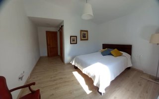 Casa rural con piscina, grupos de 13p 7d. agosto.
