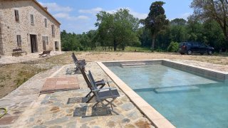 Casa rural con piscina, grupos de 13p 7d. agosto.