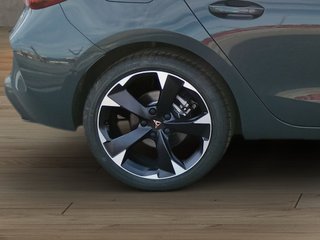 CUPRA Leon 2025