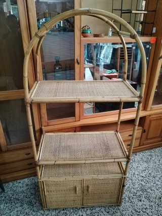 ESTANTERIA ARQUEADA DE BAMBÚ