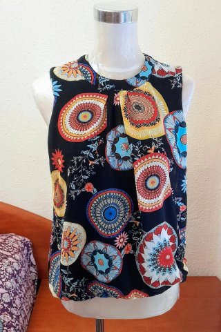 Top o Blusa Laura Torelli/Estampado Mandalas/ S.