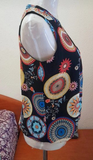 Top o Blusa Laura Torelli/Estampado Mandalas/ S.