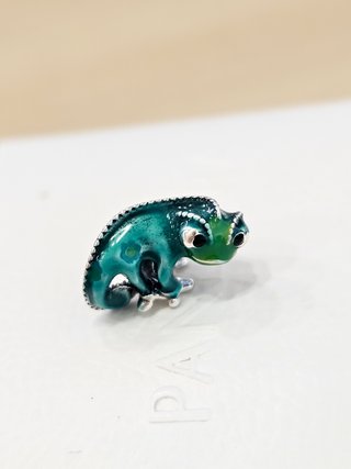 Charm Pandora Pascal Enredados Disney