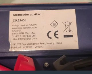Arrancador auxiliar con cables