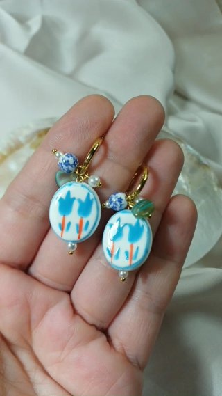 Pendientes Cerámica Tulipanes Pintados a Mano