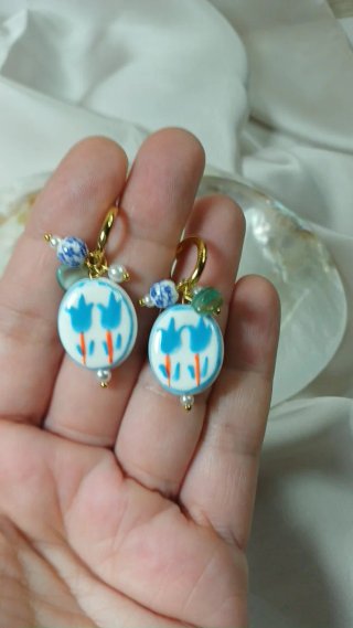 Pendientes Cerámica Tulipanes Pintados a Mano