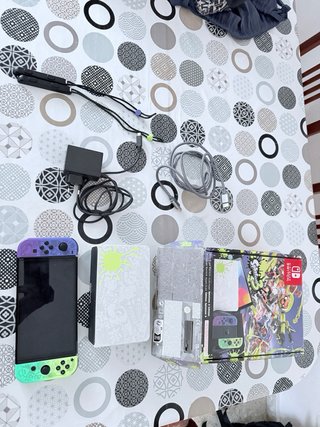 Nintendo Switch OLED Edizione Speciale Splatoon