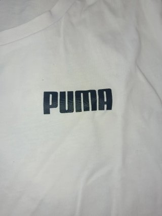 PUMA White Graphic T-Shirt – Size M