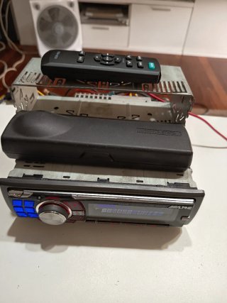 Radio CD Alpine CDE-9882RI Bluetooth