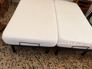 Doble cama  individual con base metálica