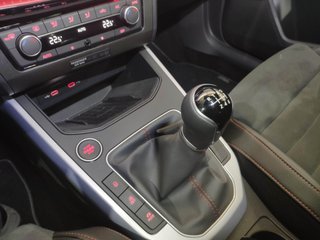 SEAT Arona FR