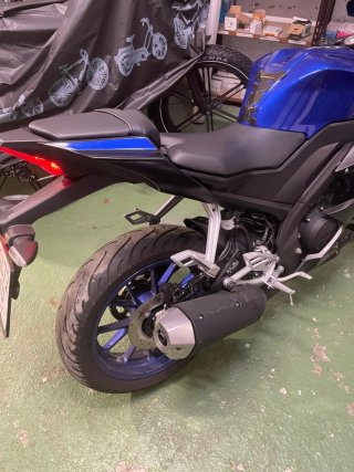 Yamaha YZF-R 125 Azul