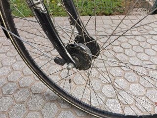 Bicicleta híbrida holandesa