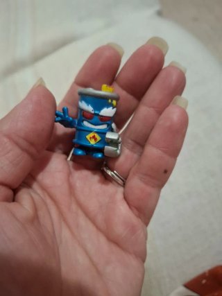Lote 4 Figuras Superthings y Piratix