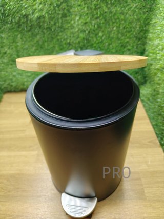 Cubo de Basura Amig