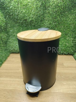 Cubo de Basura Amig