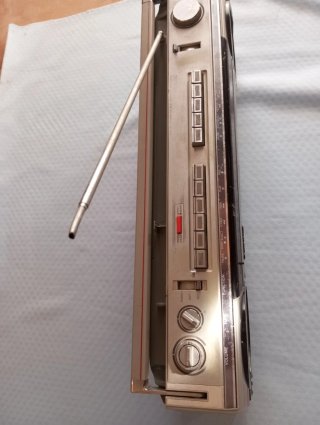Radio Cassette Sanyo Doble