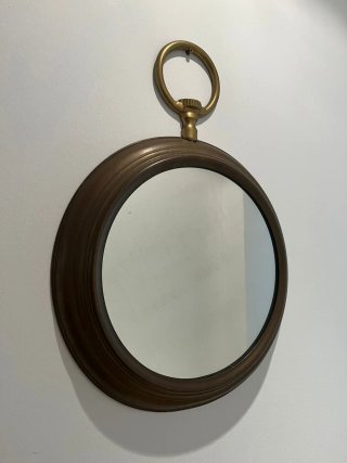 Espejo ovalado con colgador