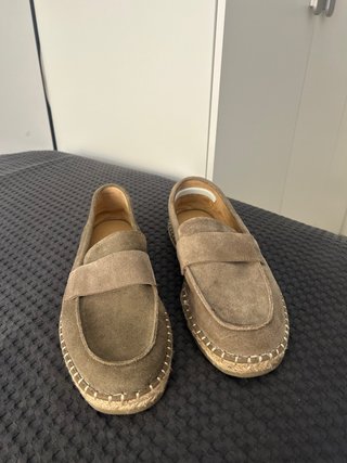 Mocasines ante suela esparto