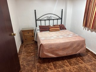 Casa Rural – Chalet con piscina en Arcos de la Fra