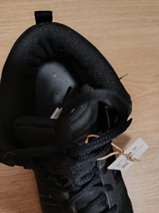 Zapatillas montaña negras talla 39
