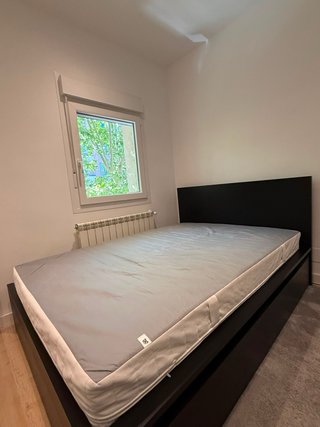 Cama IKEA MALM 140x200 negro + Colchón