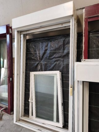 Ventanas con Persianas Balconeras, puertas