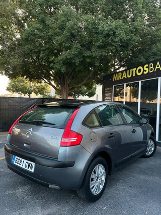 Citroën C4 1.4 16v Cool
