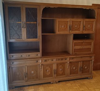 Mueble de salón clásico de madera