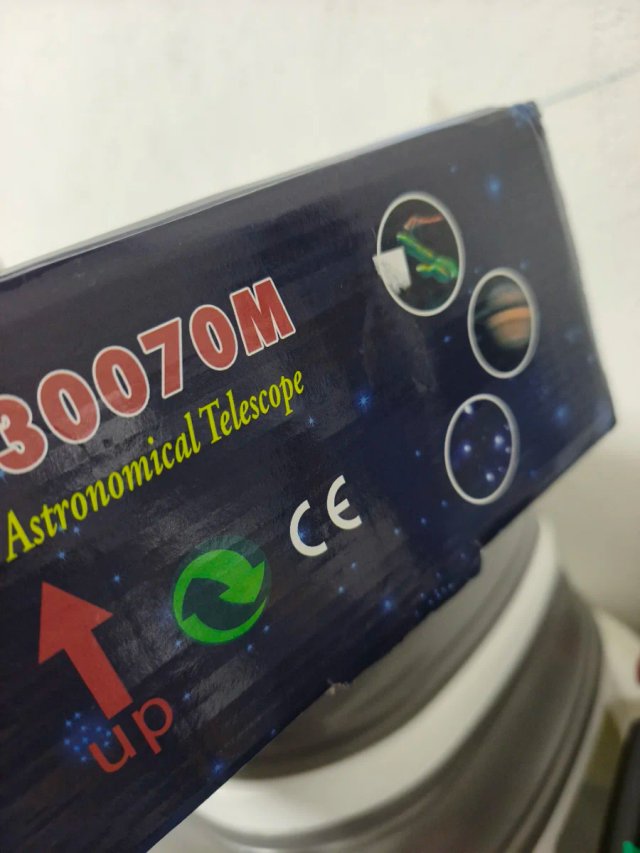 Telescopio Astronómico F30070 HD