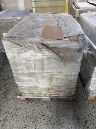 Palet 120m2 Rachola Pared