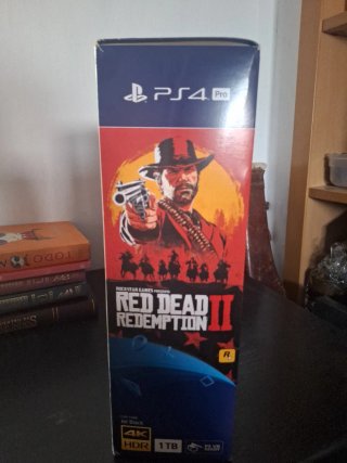 Confezione PS4 Pro Red Dead Redemption II 1TB