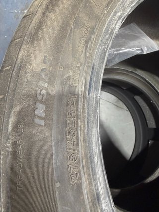 Neumático 275/45 R21 110y solamente 2 unidades