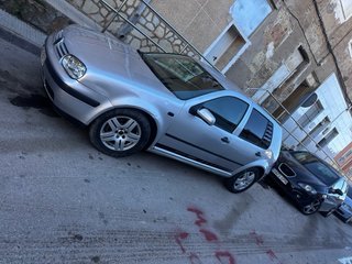 Volkswagen Golf 4