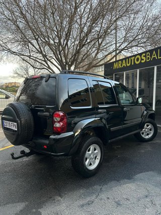 Jeep Cherokee 2.8 CRD Limited