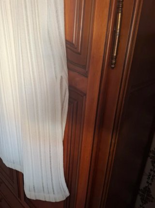 Vestido de punto blanco de Mango