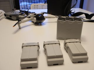 Dron DJI Mini 3