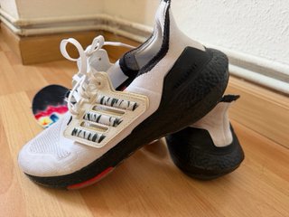 Zapatillas Adidas Hombre Blancas y Negras