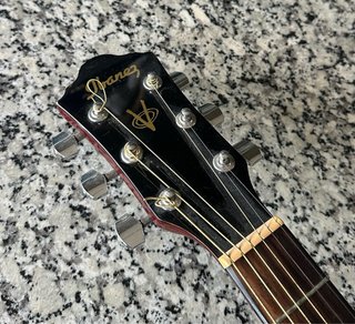 Guitarra Ibañez Acústica
