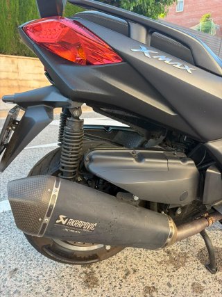 Yamaha XMAX 400  Impecable